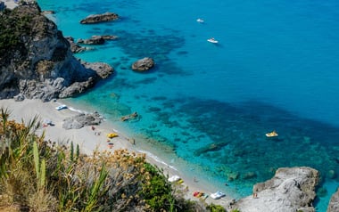 Calabria: perla azzurra del Mediterraneo